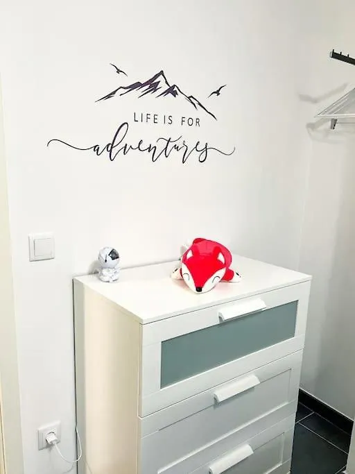 Comfy Stay In Modern 2-Bdr Apartment Near Downtown Esch-sur-Alzette Luxemburg